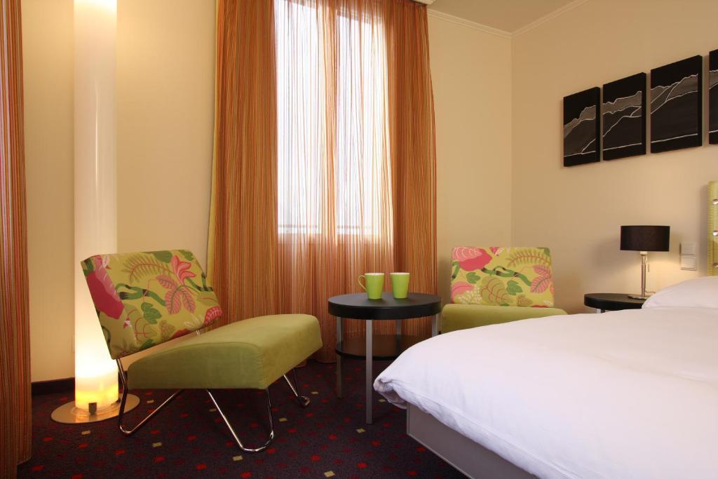 Seehotel Gotthard Weggis Exterior foto