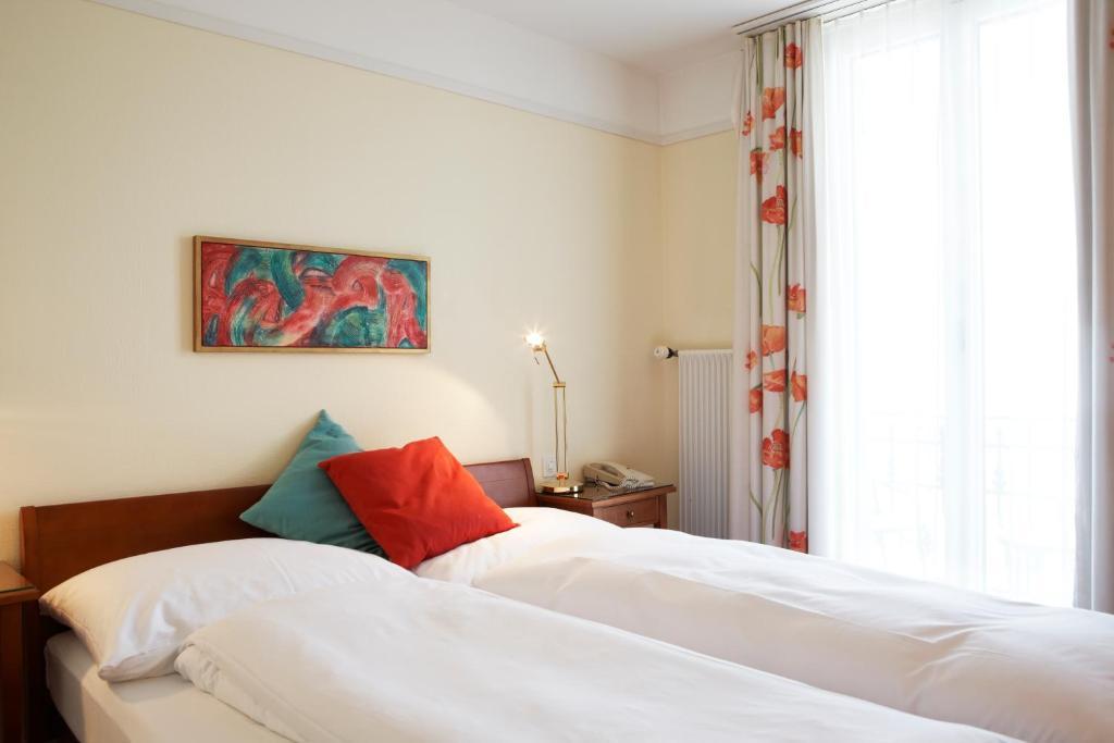 Seehotel Gotthard Weggis Zimmer foto