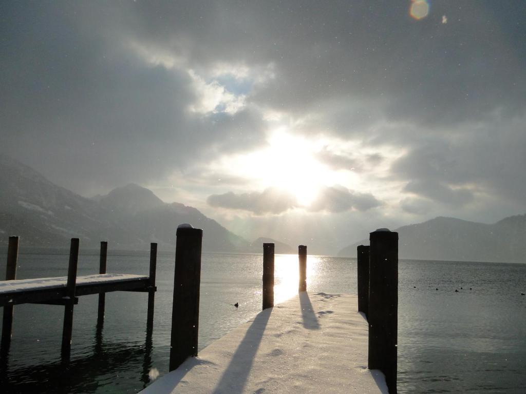 Seehotel Gotthard Weggis Exterior foto